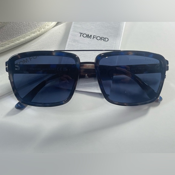 Tom Ford Other - Tom Ford Anders TF780 model sunglasses unisex